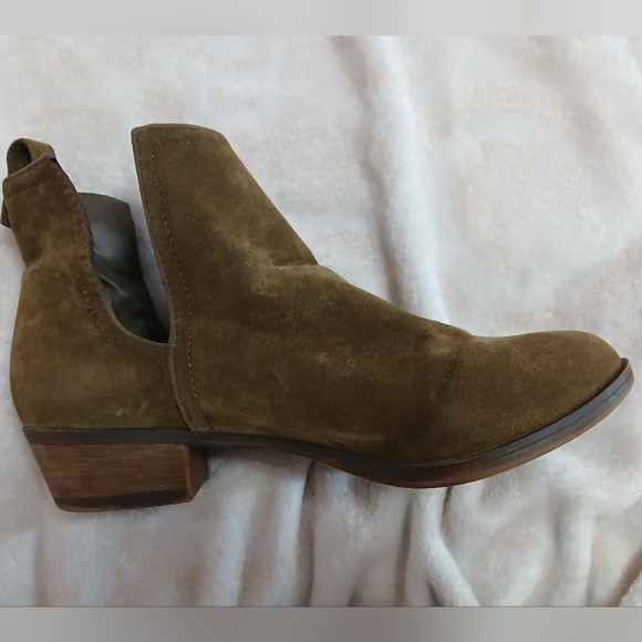Breckelles Suede Ankle Boots - Tan - Picture 3 of 5